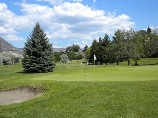 Pineridge Golf Course
