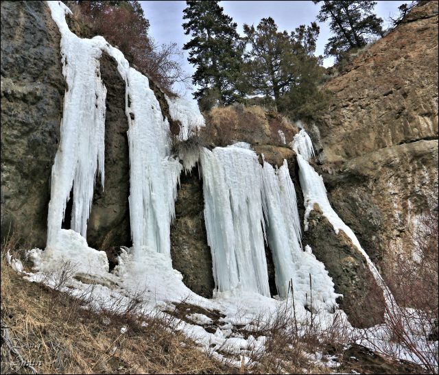 Up to Five-Fingered Falls – Kamloops Trails