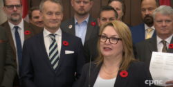 Canada’s unions welcome anti-scab legislation