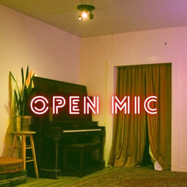 Live at The London – Open Mic