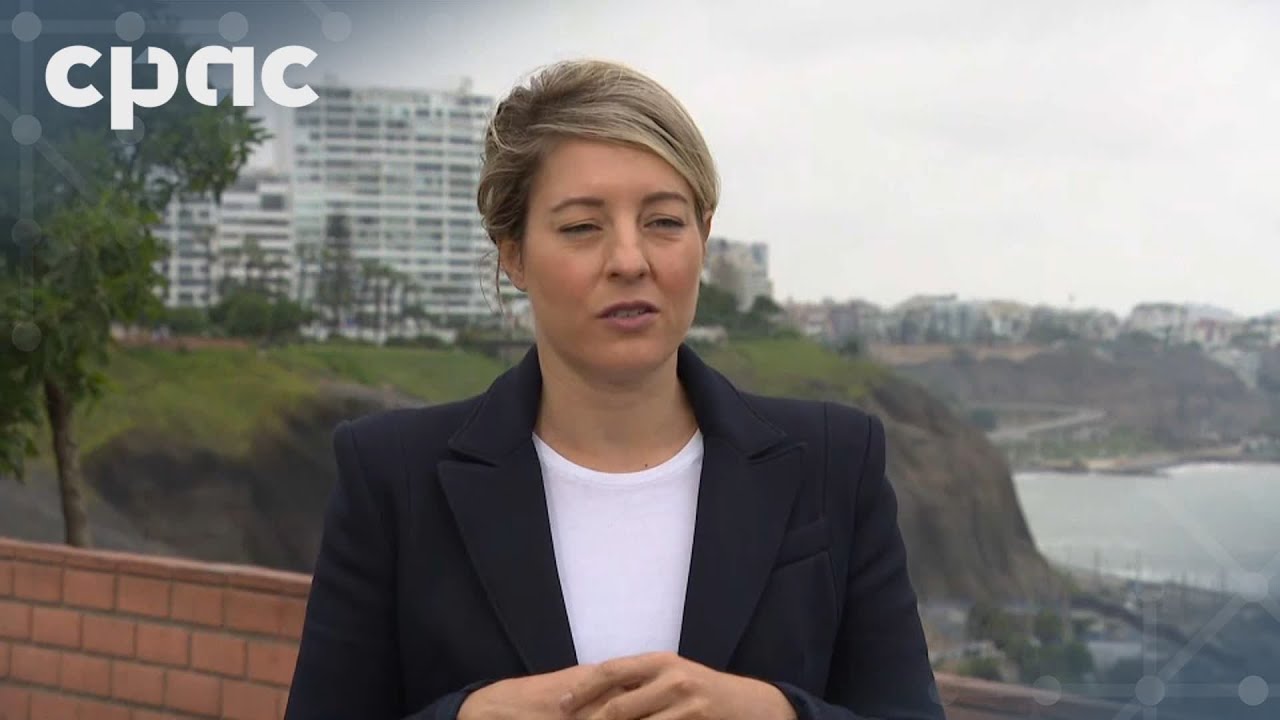 Foreign Afffiars Minister Mélanie Joly speaks with reporters in Lima, Peru – November 15, 2024