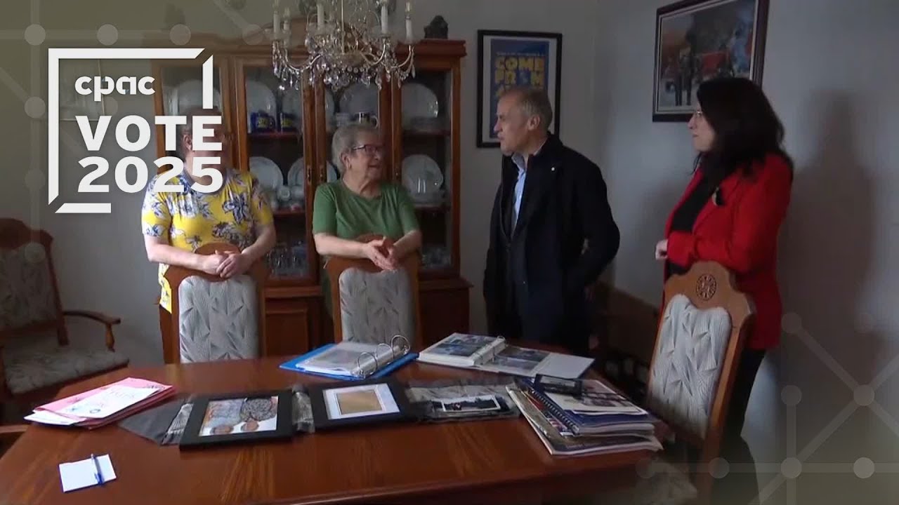 Liberal Leader Mark Carney meets with Gander residents who helped after 9/11 – March 24, 2025