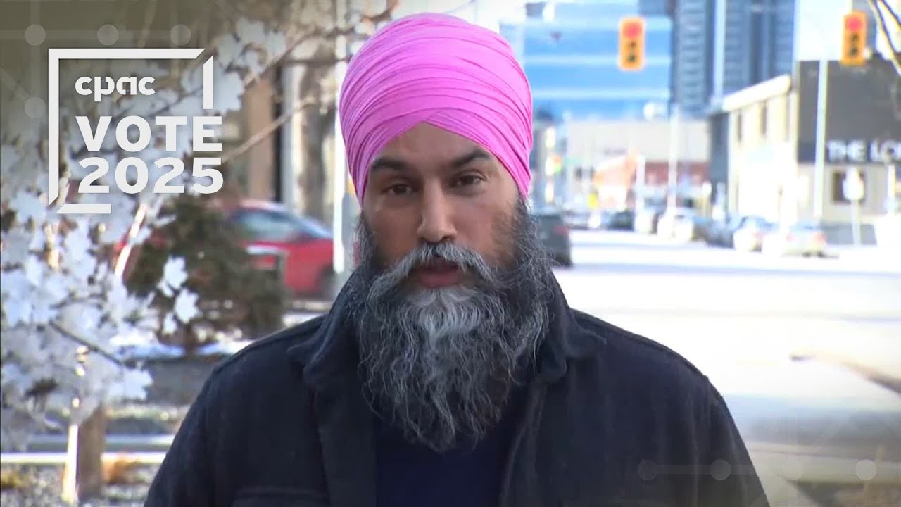 Jagmeet Singh speaks with reporters in Winnipeg – April 23, 2025