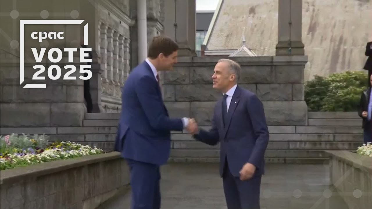 Mark Carney meets with B.C. Premier David Eby while campaigning in Victoria – April 7, 2025