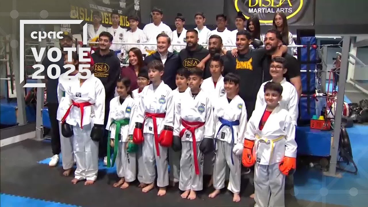 Pierre Poilievre visits martial arts studio in Surrey – April 26, 2025