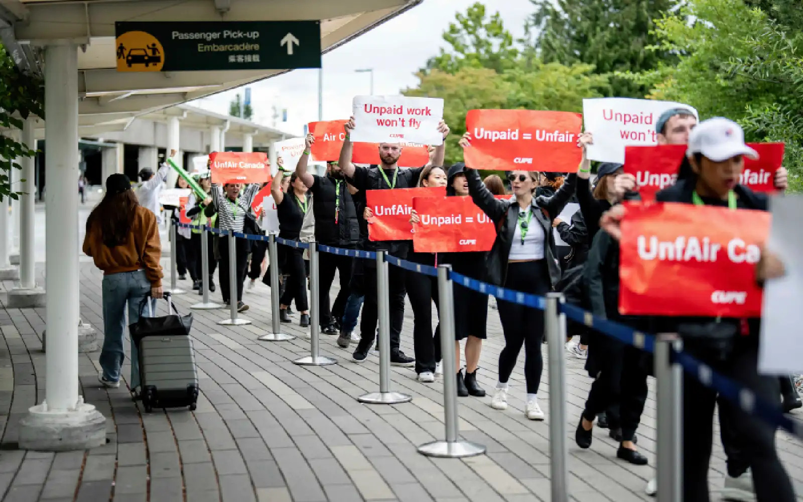 CANADA’S LABOUR MOVEMENT STANDS UNITED AGAINST GOVERNMENT VIOLATION OF WORKERS' RIGHTS