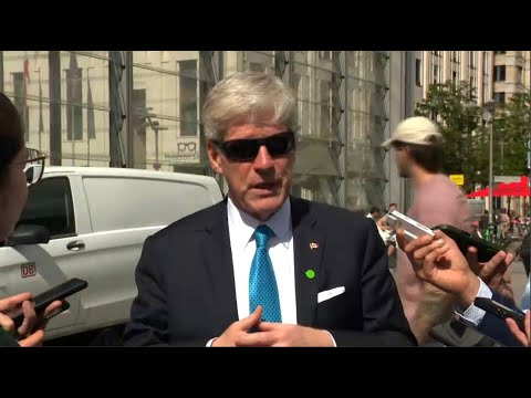 Energy Minister Tim Hodgson speaks with reporters in Berlin – August 26, 2025