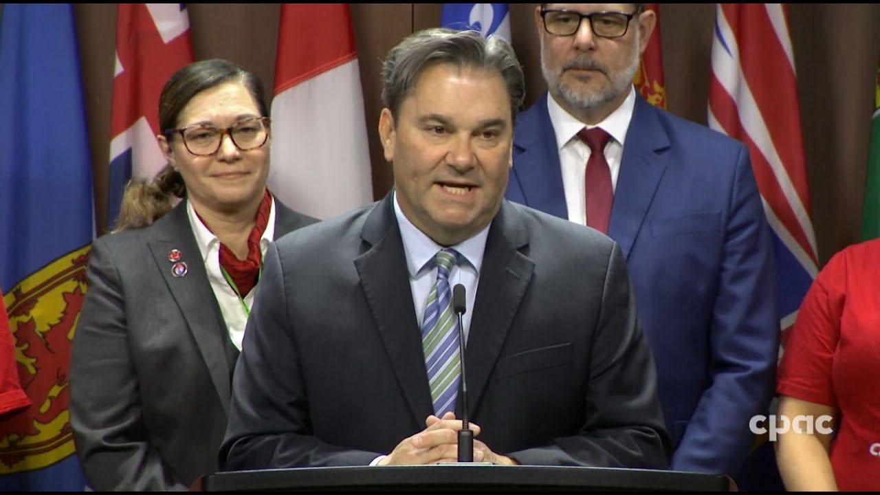 NDP Leader Don Davies discusses bill to end “unpaid work” for flight attendants – October 21, 2025