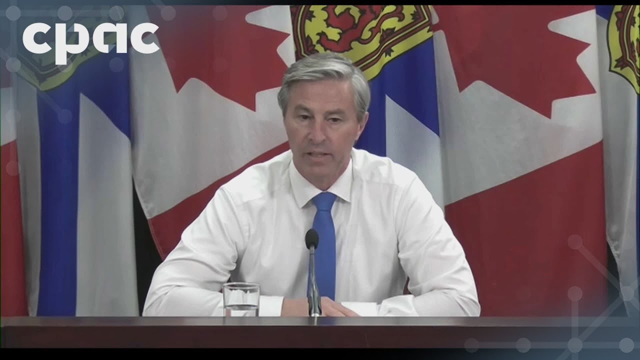 Nova Scotia Premier Tim Houston speaks with reporters in Halifax – November 27, 2025