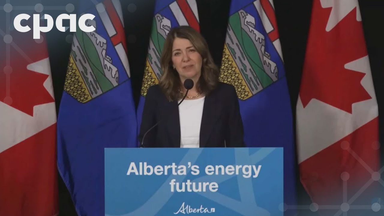 Alberta’s Danielle Smith addresses industry after signing federal-provincial energy deal