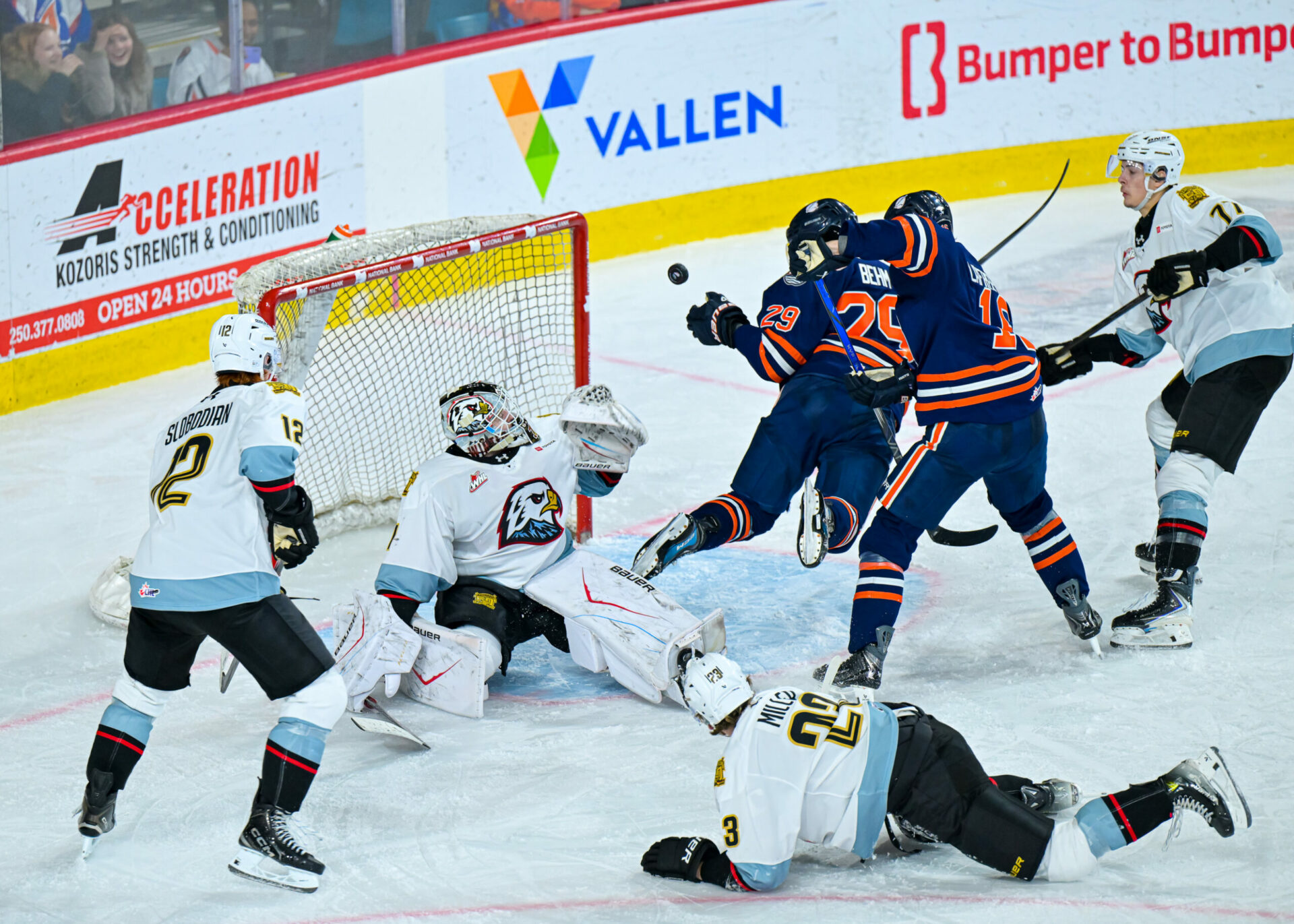 BLAZERS FALL 7-4 TO WINTERHAWKS AT HOME