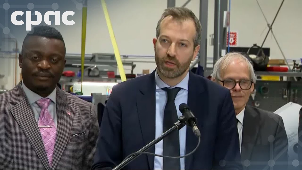 Annonce du ministre de l'Approvisionnement Joël Lightbound à Longueuil – 16 décembre 2025