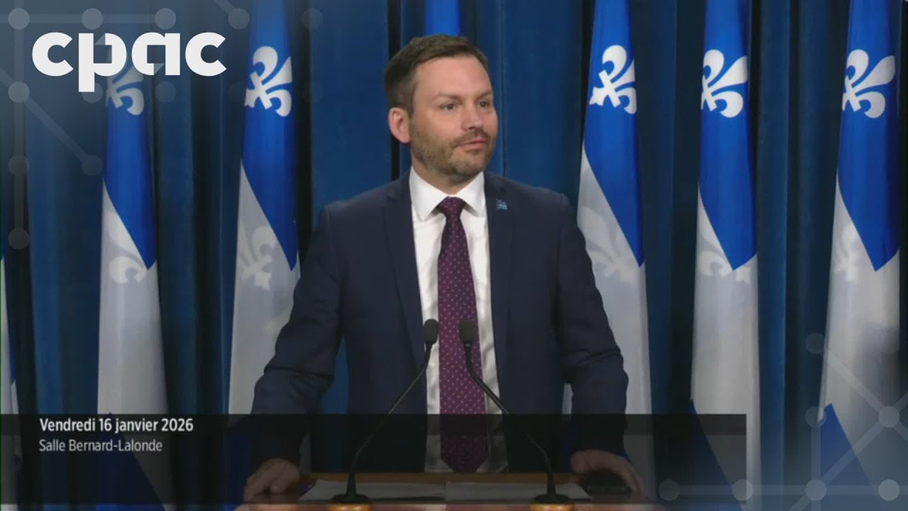 Le chef du Parti québécois, Paul St-Pierre Plamondon, s'adresse aux journalistes – 16 janvier 2026