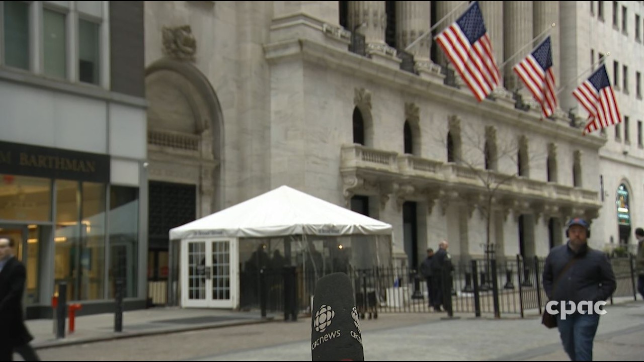 Starting soon: Conservative Leader Pierre Poilievre speaks with reporters in New York