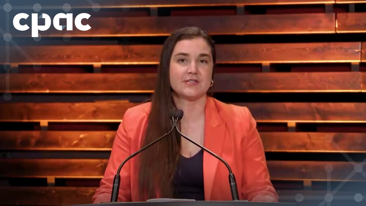 Leadership du NPD: Portrait de Tanille Johnston