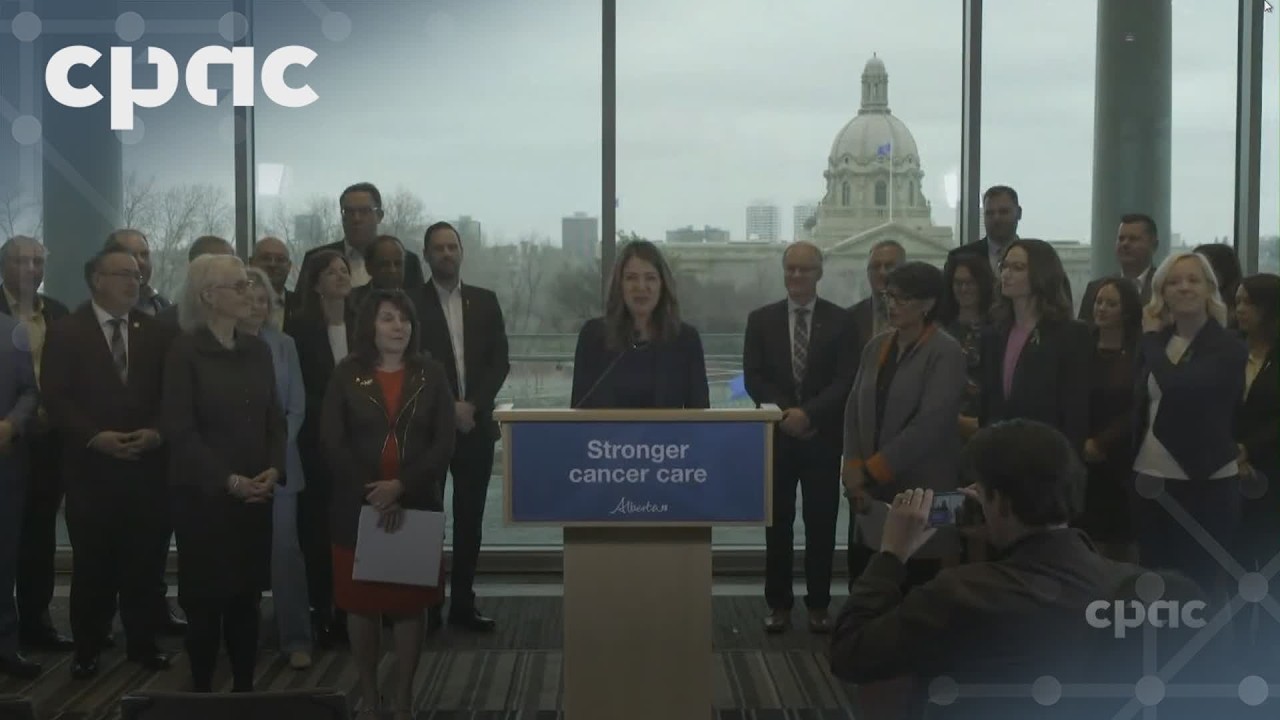Alberta Premier Danielle Smith makes an announcement on cancer care – April 22, 2026