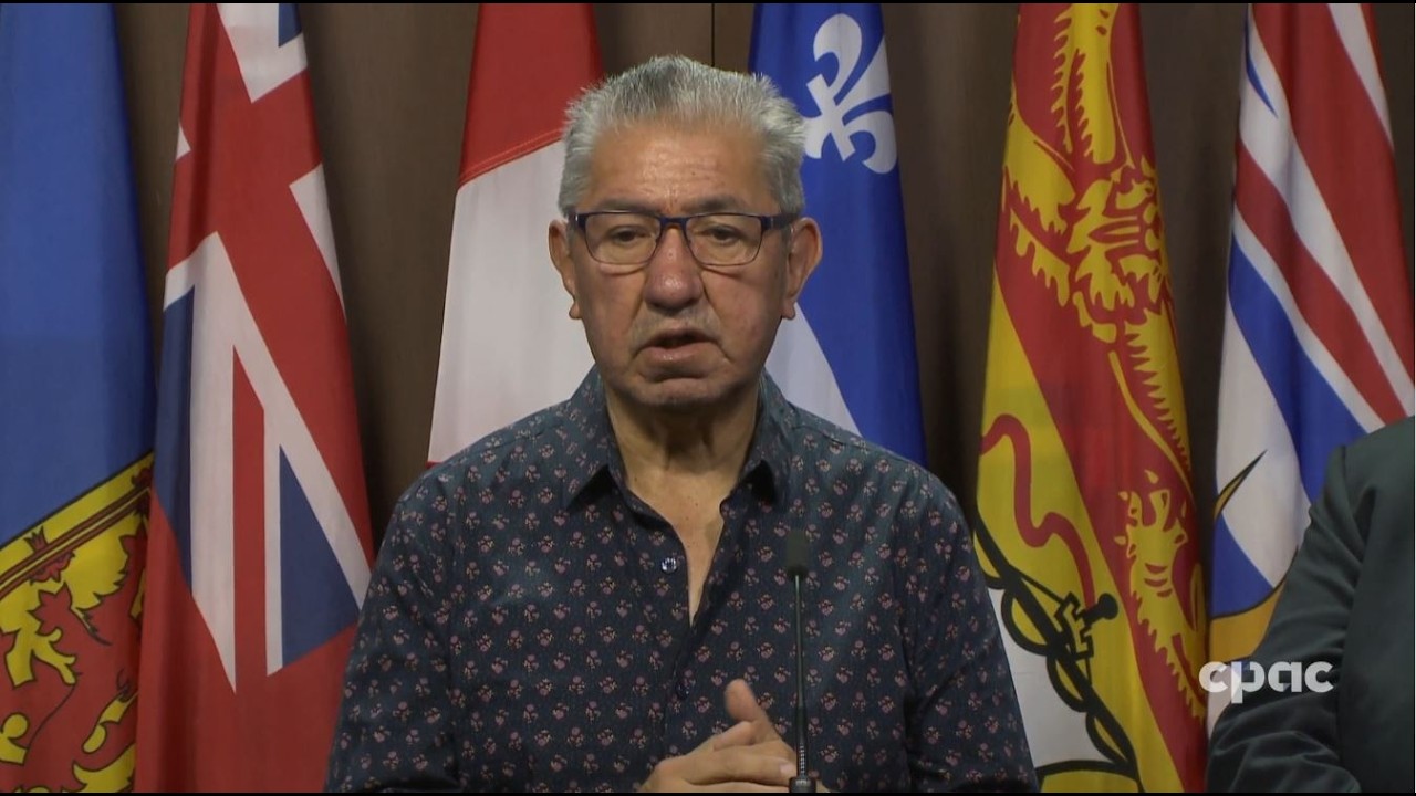 B.C. First Nations group wants government to implement open-net fish farm ban – April 29, 2026