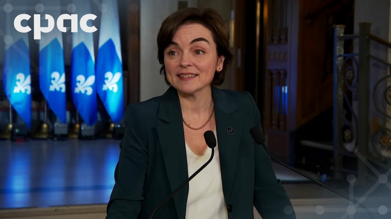 Christine Fréchette parle aux médias à Québec après sa victoire à la CAQ – 13 avril 2026