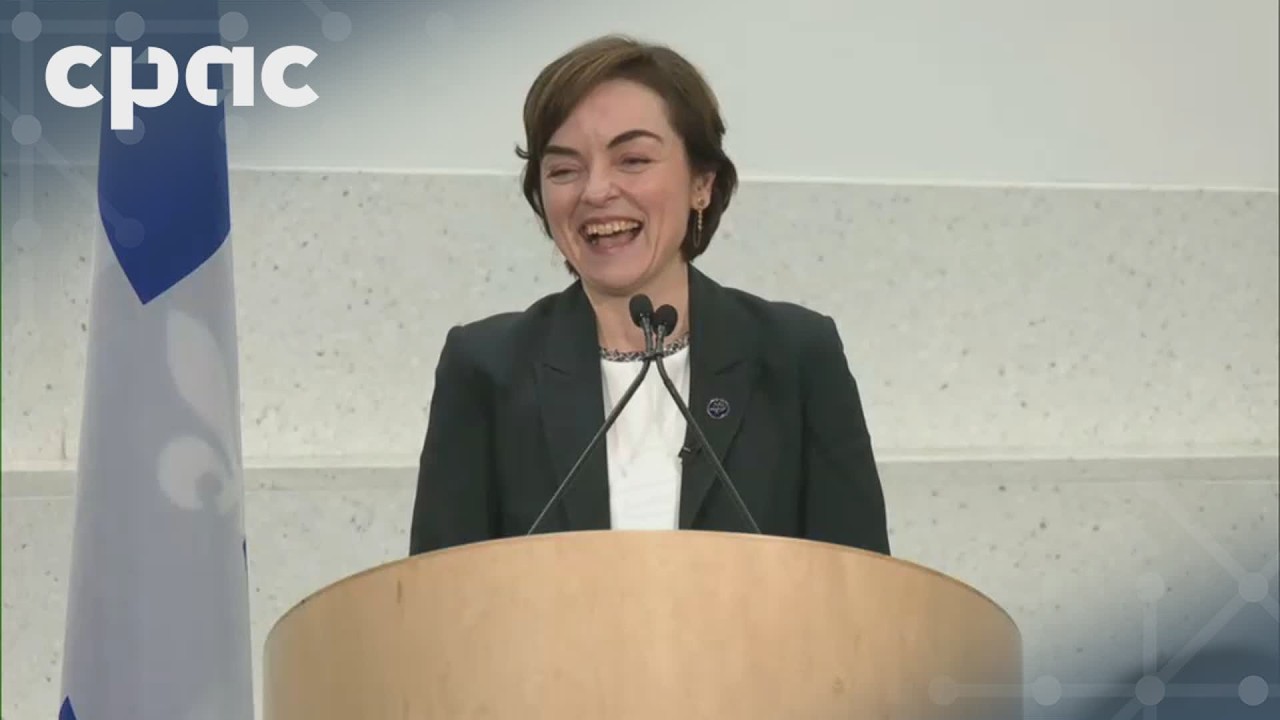 Christine Fréchette prête serment en tant que première ministre du Québec – 15 avril 2026