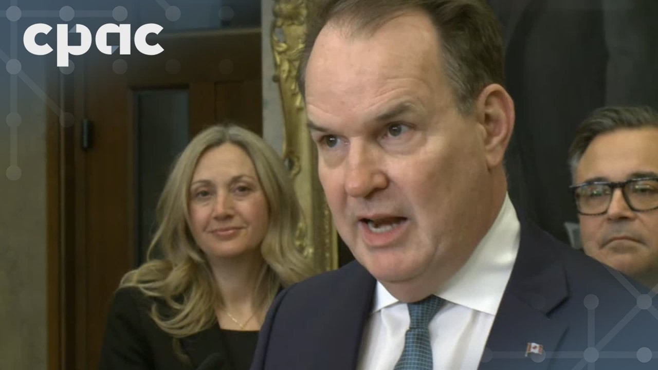 Transport Minister Steven MacKinnon discusses aviation bill – April 21, 2026