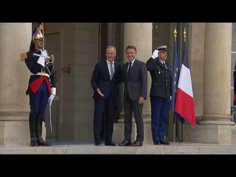 Le PM Carney rencontre le président français Macron à Paris, en France – 12 juin 2026